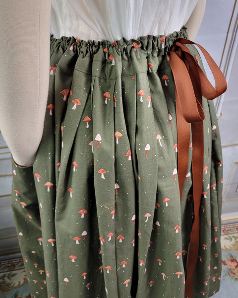 Midi Pleated Skirt Tea Length Drawstring Skirt with Pockets- Mushroom Prints