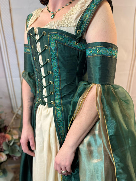Venetian Courtesan Gown - Hunter Green Dupioni