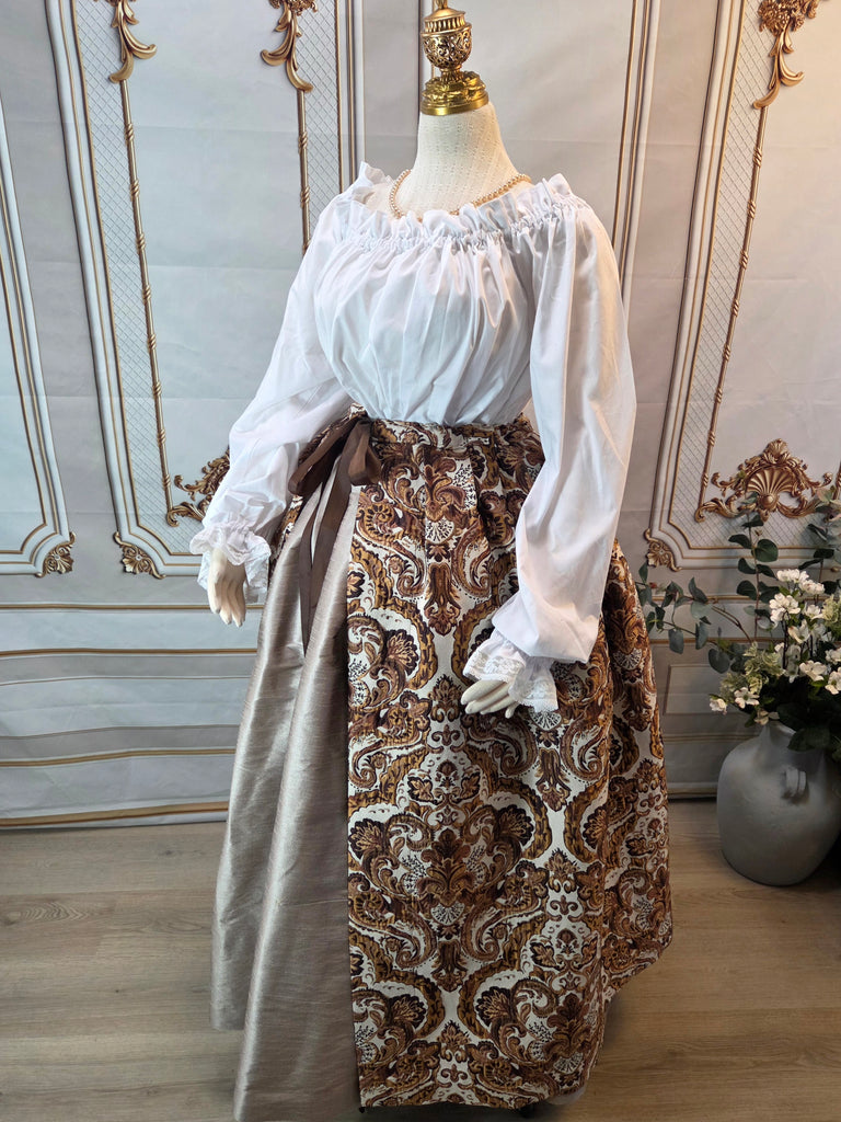 Elizabethan Gown Style Over Skirt