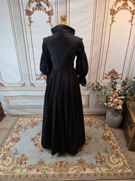 Reversible Elizabethan Riding Gown with Sleeves- Black and Silver Brocade Jacquard