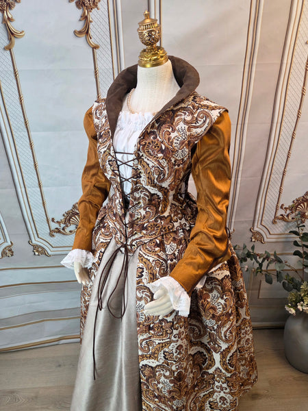 Elizabethan Sleeves- Tie on - Dupioni