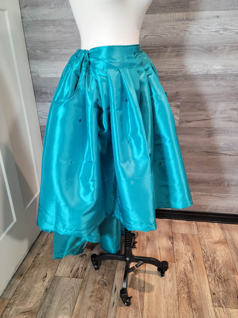 Taffeta Hi-Low Pleated Drawstring Skirt with Pockets